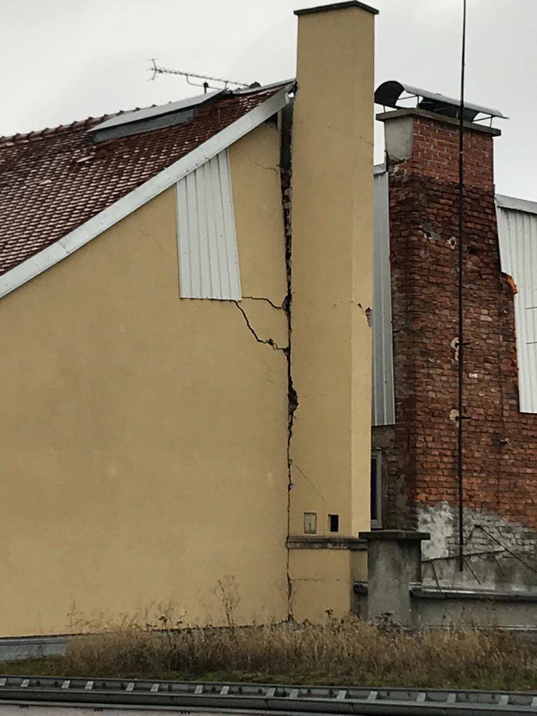 Zbog intervencije su blokirali Masarykovu: Uklonili opasan dimnjak u centru Zagreba