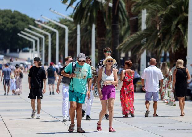 Split: Započelo je ljeto visokih temperatura