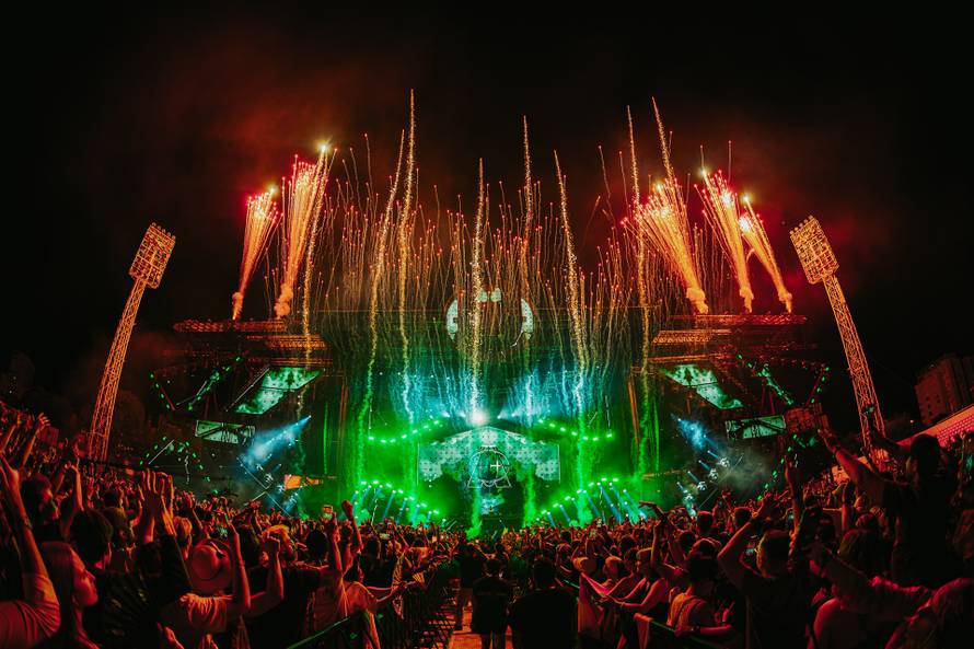 Armin van Buuren, Martin Garrix i Fisher zaključili festivalski vikend u Splitu