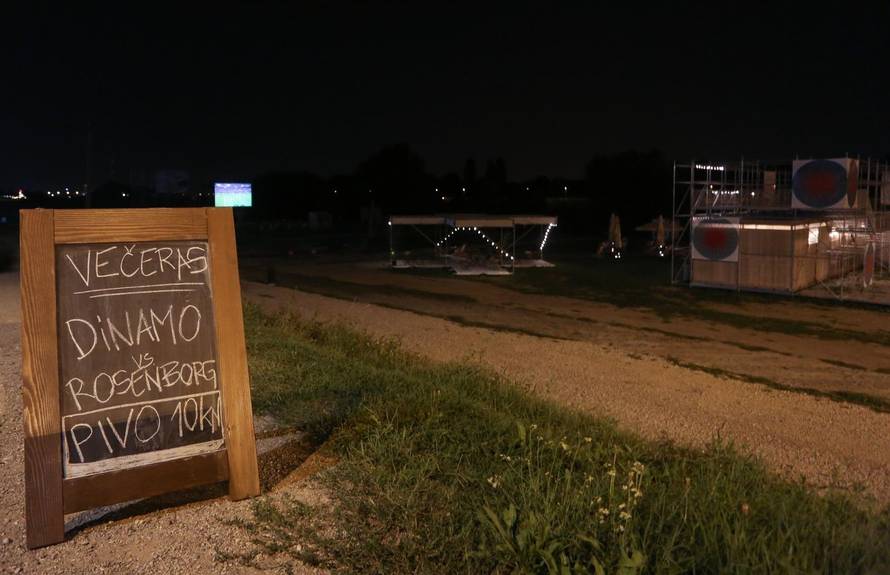 Debakl Ljeta na Savi, ali se po kafićima ludovalo za Dinamom