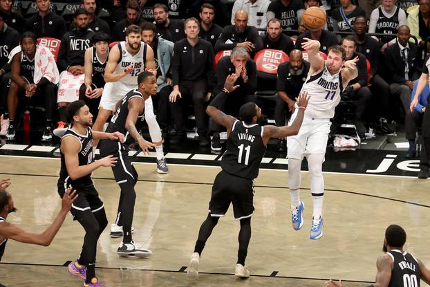 NBA: Dallas Mavericks at Brooklyn Nets