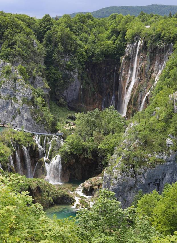 Turisti na Plitvicama