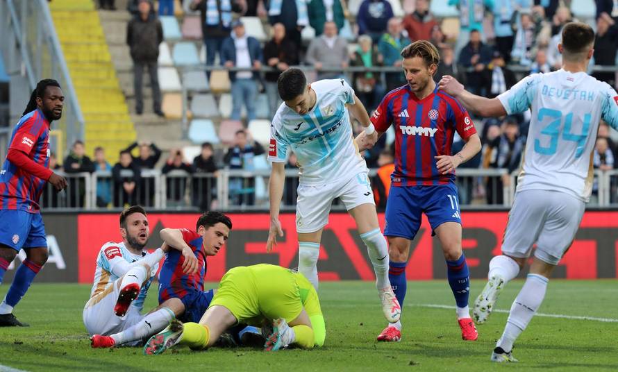 Rijeka: Utakmica  SuperSport HNL-a između Rijeke i Hajduka 