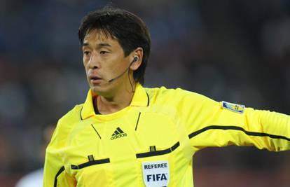 Nishimura u akciji: U finalu je oštetio domaćina za 2 penala