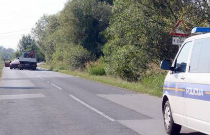 Poginuo u sudaru automobila i kamiona: Očevid je u tijeku