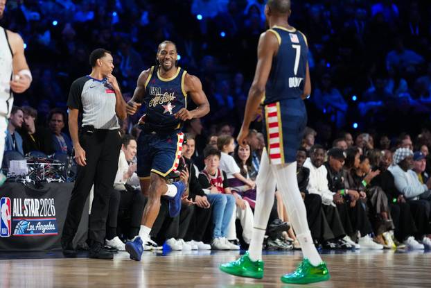 FOTO Poznati na NBA all staru: Kraljevski par privukao poglede