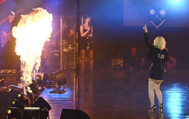 Zagreb: Prvi od pet koncerata Lepe Brene u Areni