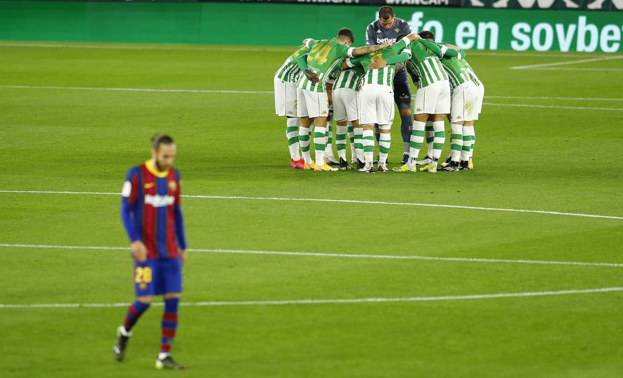 La Liga Santander - Real Betis v FC Barcelona