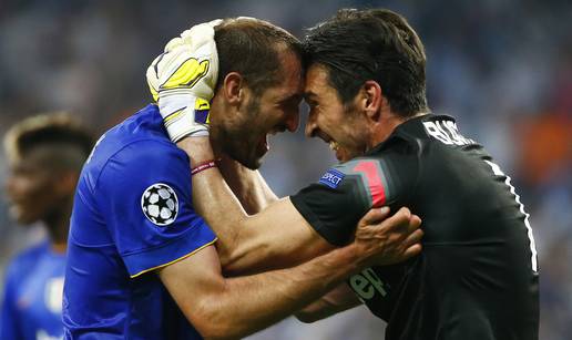 Zadnji vlak za Ligu prvaka? Još godinu dana: Buffon & Chiellini. A dolazi Melo za 72 milijuna €