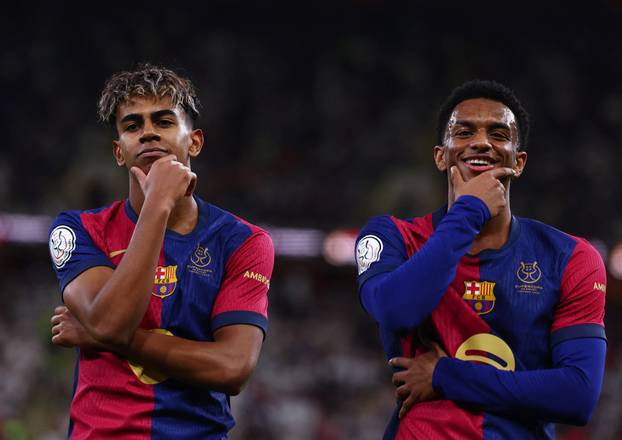 Spanish Super Cup - Final - FC Barcelona v Real Madrid