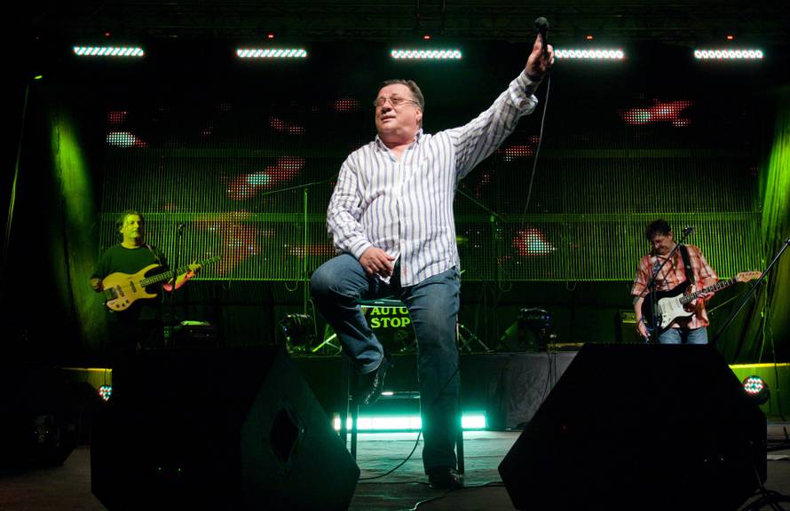 Halid je snimio 21 duet, a među njima su i tri naše zvijezde: 'Još kao curica sam sanjala o tome'