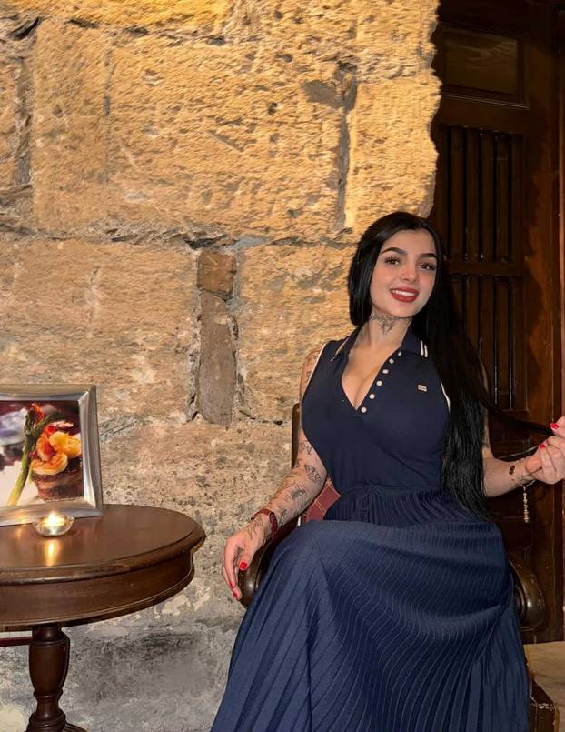 FOTO Zgodna tattoo majstorica ima ludi izazov: 'Tko mi tetovira lice osvoji 10.000 eura!'