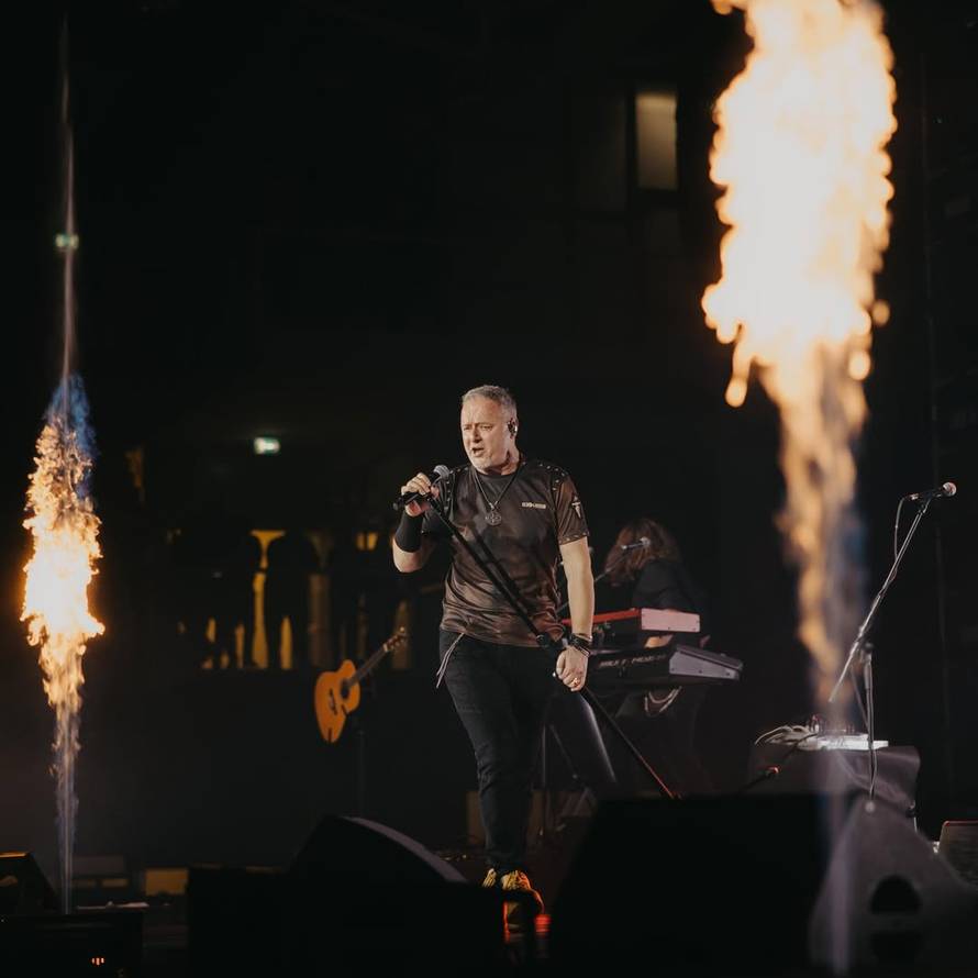 Thompson u Poreču viknuo 'Za dom', publika: 'Spremni'!