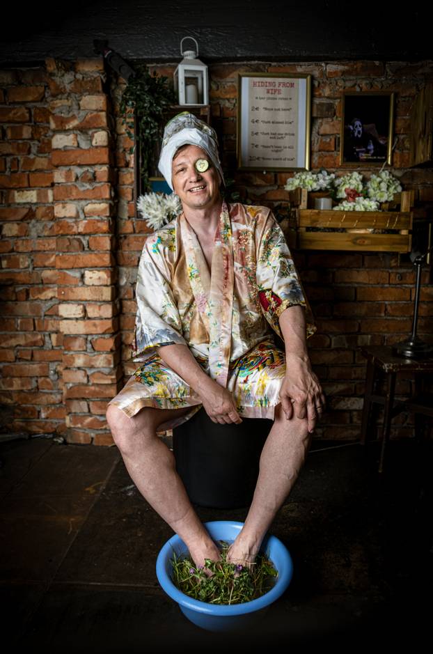 FOTO Ovo još niste vidjeli! Evo kako su naši slavni pozirali