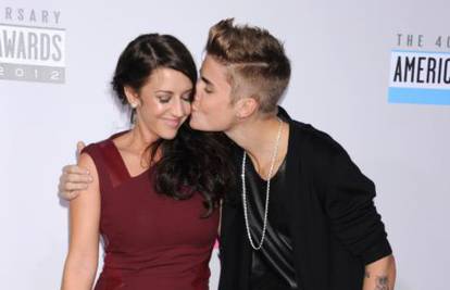 Bieberova majka Pattie htjela bi naći ljubav u reality showu