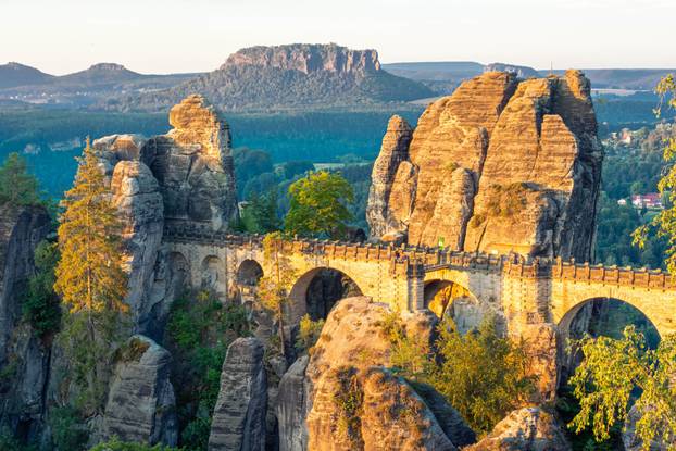 FOTO Najljepše svjetske lokacije za šetnju i planinarenje: Među njima je i Hrvatska!