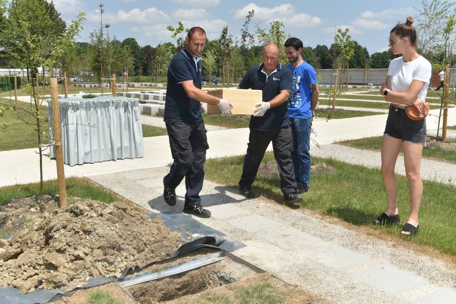 'Piko je čekao da dođem doma, poljubio sam ga i izdahnuo je...'