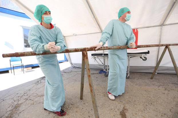 Karlovac: Pacijenti za testiranje na koronavirus u OB Karlovac prolaze proces trijaže