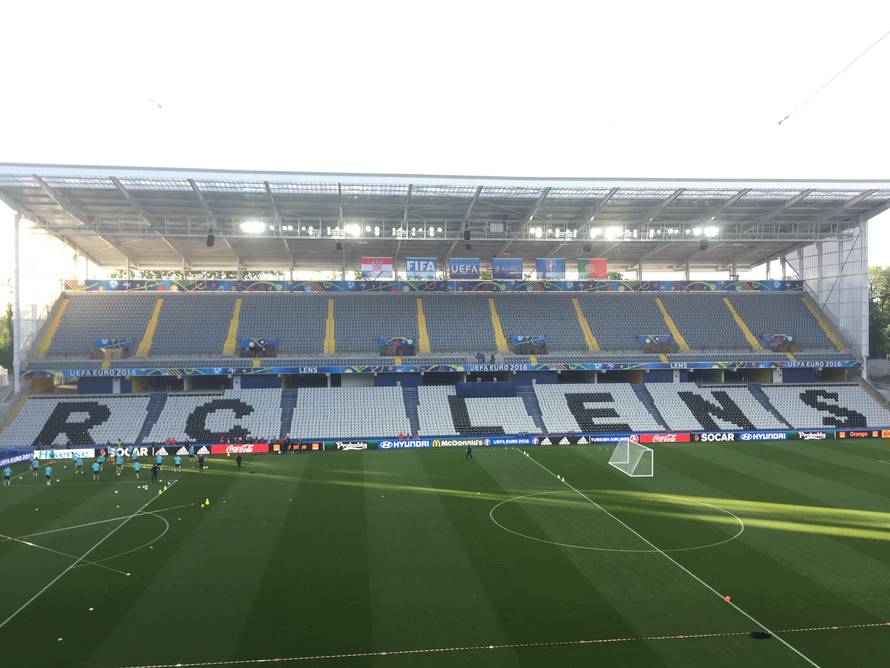 I Šuker na treningu: Vatreni su spremni, ali travnjak baš i nije