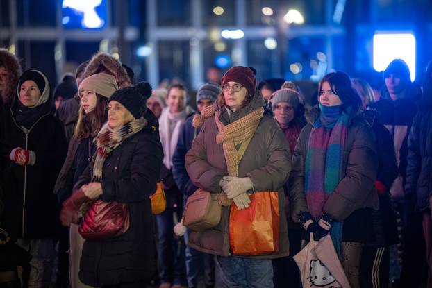 Zagreb: Prijenos baletne bajke Orašar ispred HNK