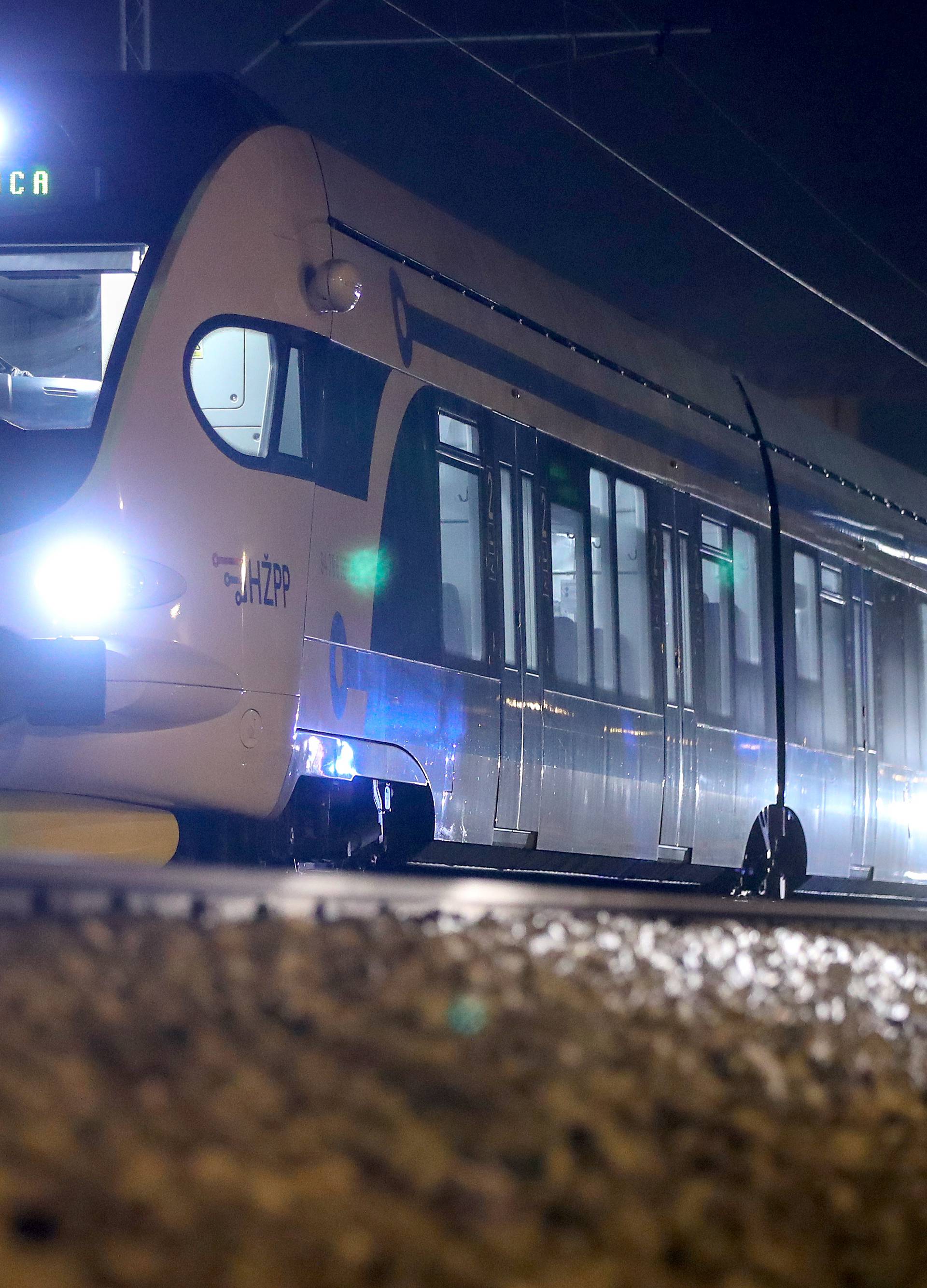 Zagreb: Vlak naletio na žensku osobu nedaleko postaje u Vrapču