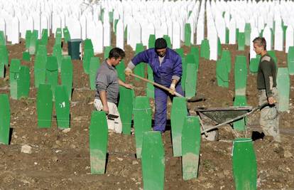 Nizozemski premijer ispričavao se vojnicima zbog Srebrenice