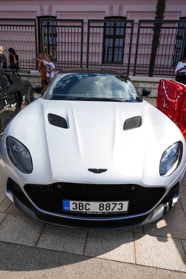 Rovinj: Karavana ekskluzivnih automobila 