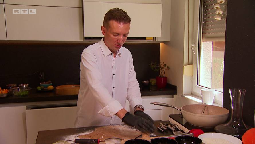 Informatičar kuha treći dan u 'Večeri za 5': 'Ekipa zna što radi, postavili su mi visoko letvicu'