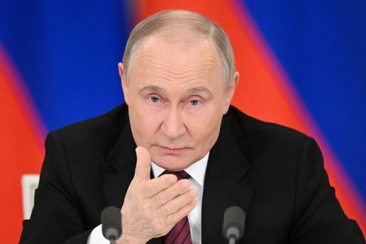 Putin ostaje doma: Objavljeno tko ga mijenja na pregovorima