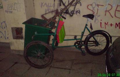 Zagreb: Komunalni radnik zaboravio na svoj tricikl