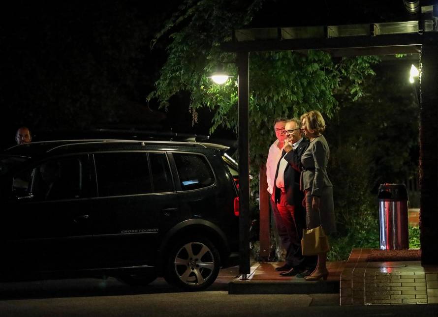 Zagreb: OdrÅ¾an sastanak Älanova vladajuÄe koalicije u restoranu Baltazar