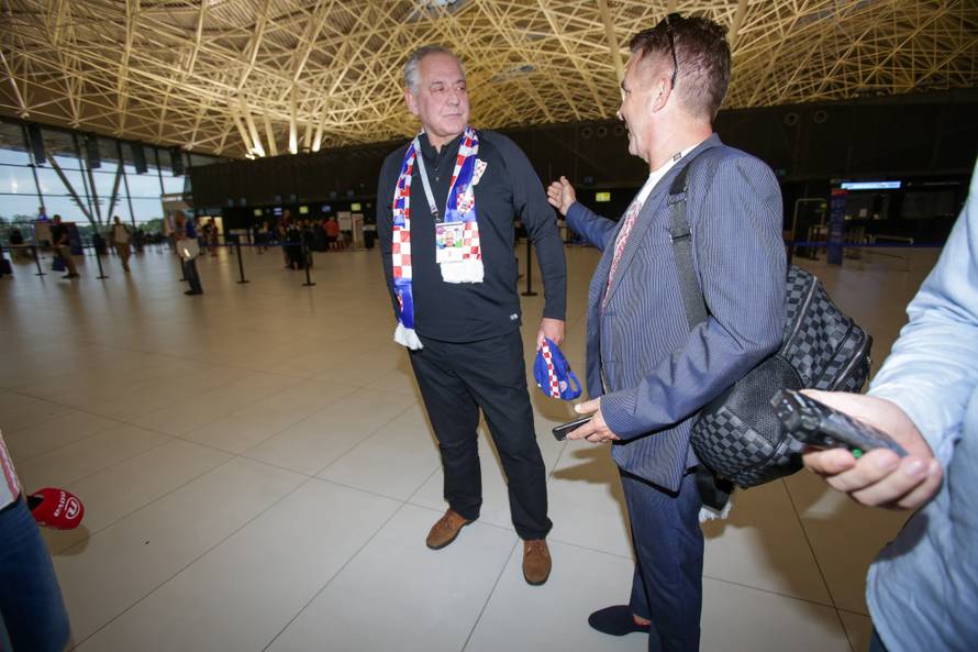 Zagreb: Brojne osobe iz javnog Å¾ivota odlaze Äarter letom na finalnu utakmicu HrV - FRA