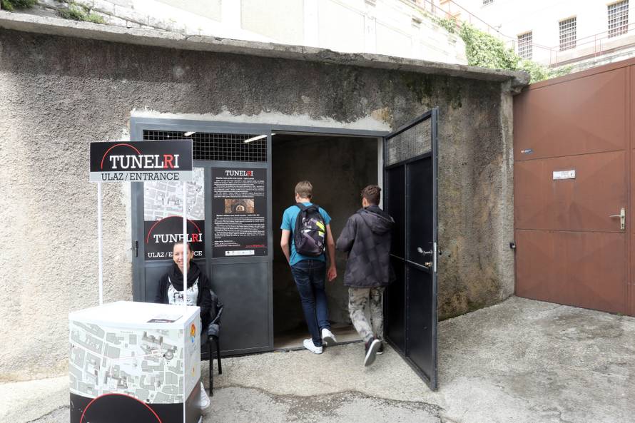 tunel