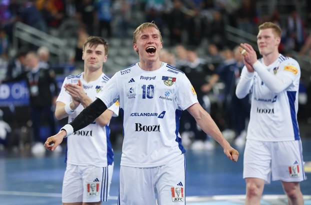 IHF Svjetsko rukometno prvenstvo 2025., Slovenija - Island