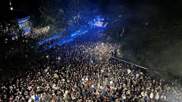 FOTO Ovako je izgledao dom na Savi dok je pjevao Jole! Na koncertu bilo oko 10.000 ljudi