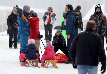 Počela sezona skijanja za građanstvo na Skijalištu Sljeme