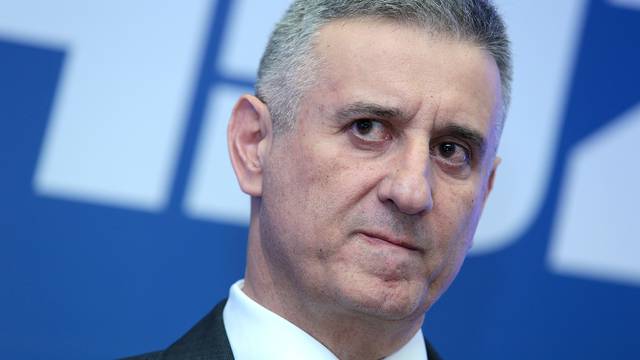 Zagreb: Tomislav Karamarko podnio ostavku na mjesto predsjednika HDZ-a
