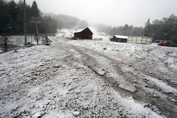 Prvi ovosezonski snijeg pao je na Platku