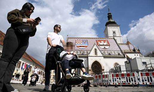 Markov trg opet su otvorili za pje&scaron;ake i aute! Ali privremeno. Pogledajte kako to izgleda