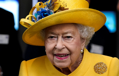 Kolinda se oprostila od kraljice Elizabete II.: 'Istinski vođa i izvanredna žena. Nedostajat će'