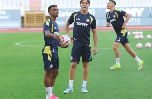 Split: Hajduk održao trening na Poljudu uoči sutrašnje utakmice