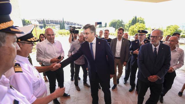 Premijer Plenković sudjelovao na Svečanoj akademiji 32. godišnjice Prvog hrvatskog redarstvenika u Splitu