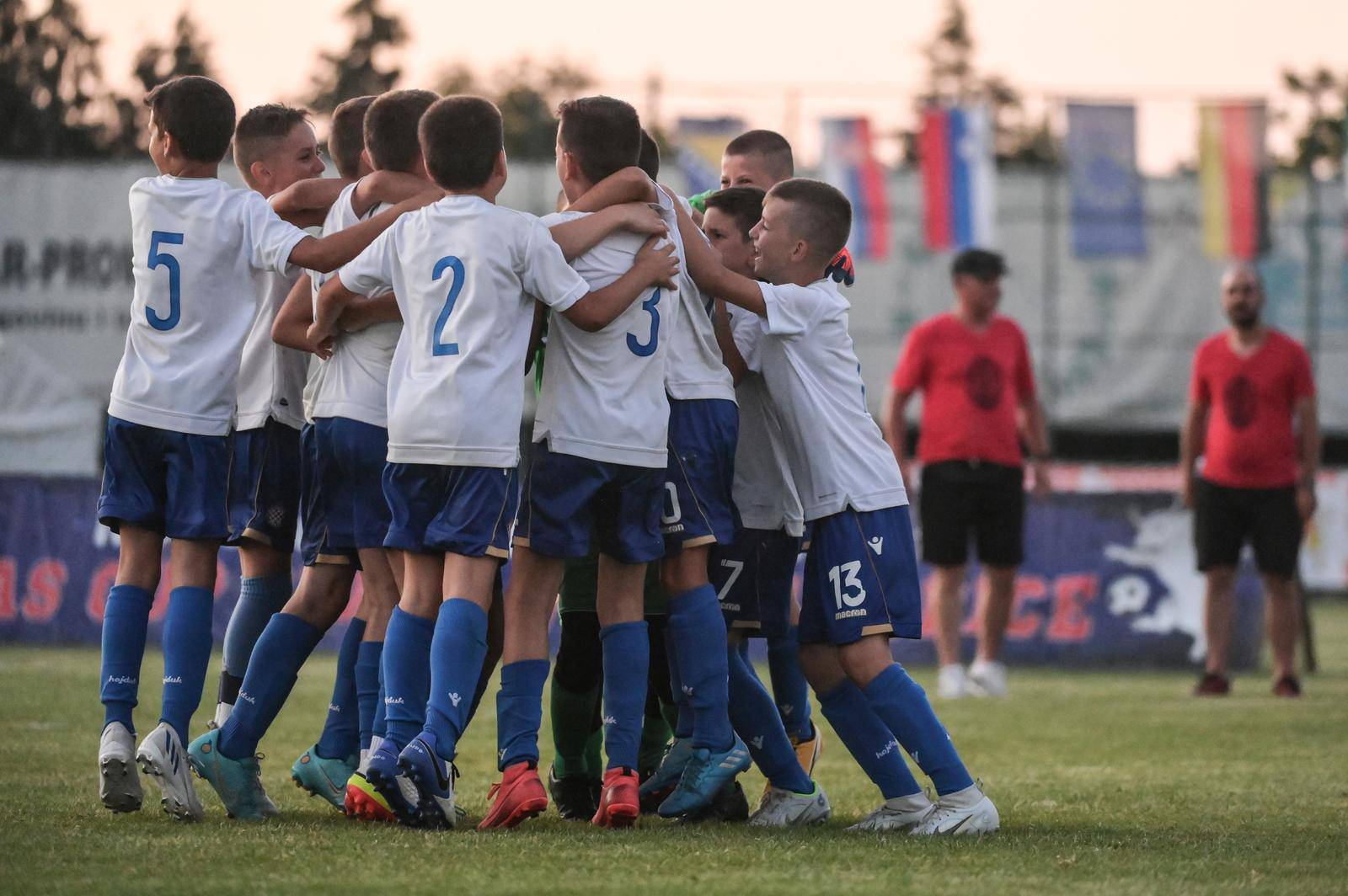 Velika Gorica: Alpas kup, finale nogometnog turnira za limače između Hajduka i Crvene zvezde