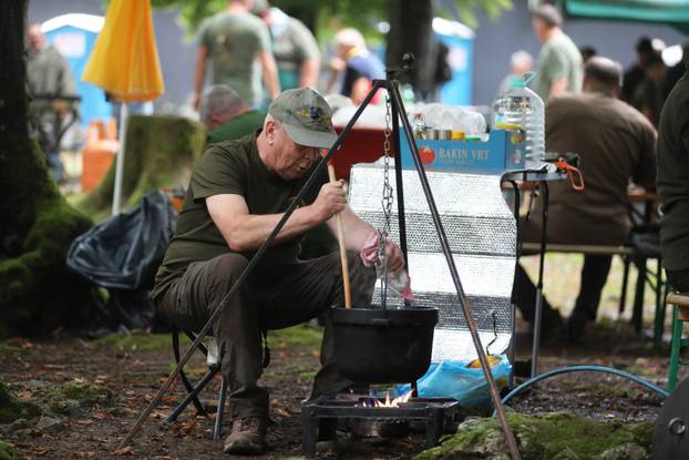 Delnice: 4. Rika fest - Državno prvenstvo u oponašanju rike jelena