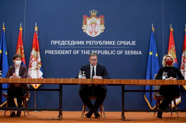 Beograd: Vučić  na konferenciji nakon sjednice državnog vrha i Operativnog tima za cijepljenje
