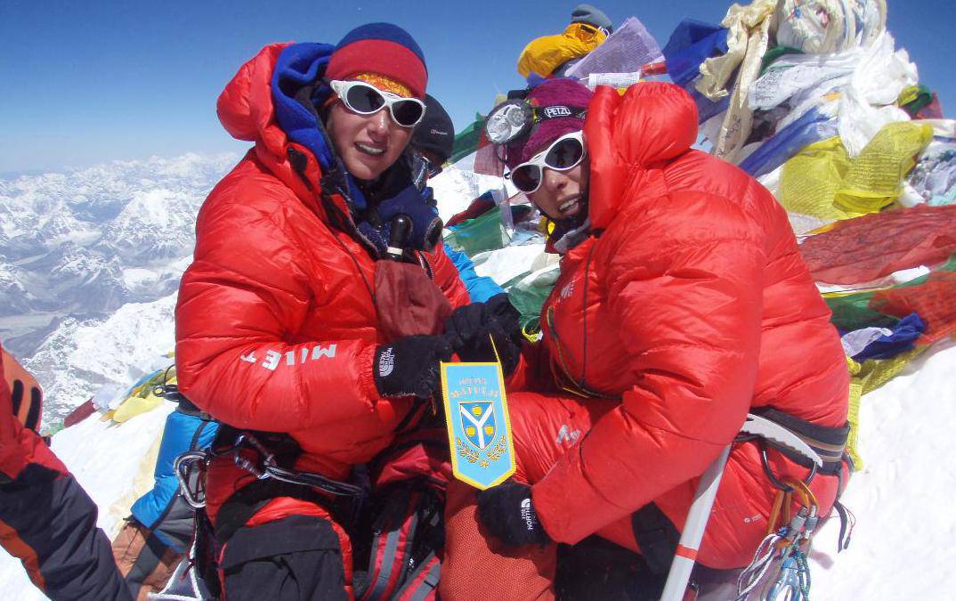 Sestre na vrhu svijeta: Darija i Iris su osvojile Mount Everest