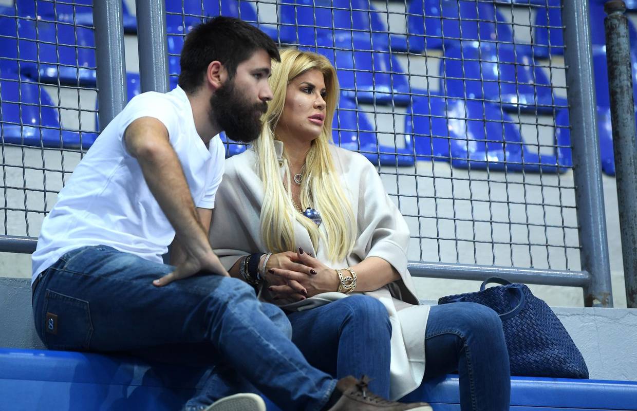 Emil Tedeschi mlađi i supruga Nika Perenčević čekaju dijete