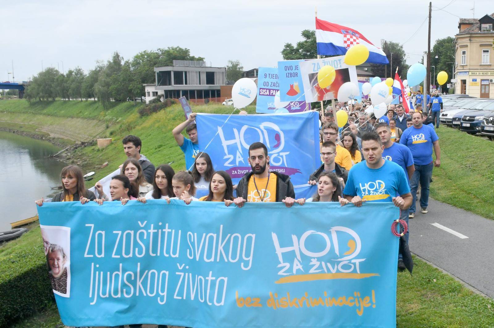 Sisak: Održan Hod za život u organizaciji udruge U ime obitelji