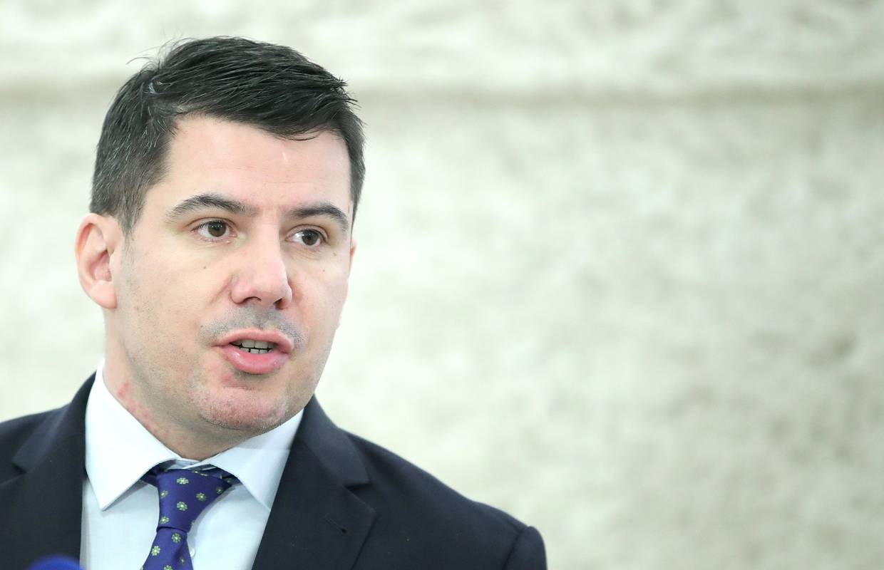 Grmoja: 'Bilo što nasilno mi ne možemo podržati, zato smo i krenuli s referendumom'