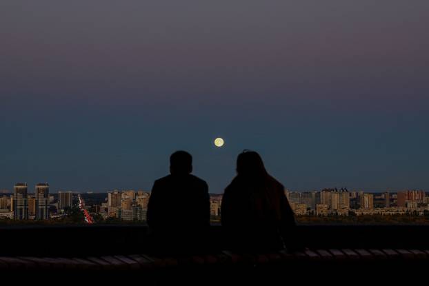 Full moon, known as the Hunter's moon, rises in Kyiv